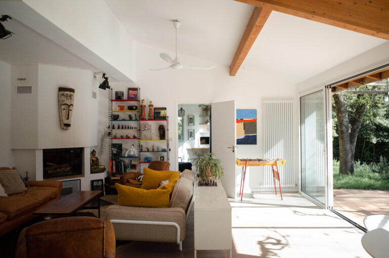 SVB SALON 8